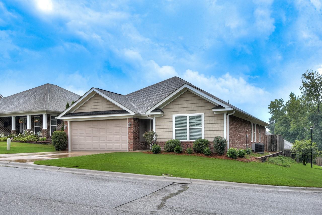 2110 Red Maple Trce #1 - Photo 2 of 31