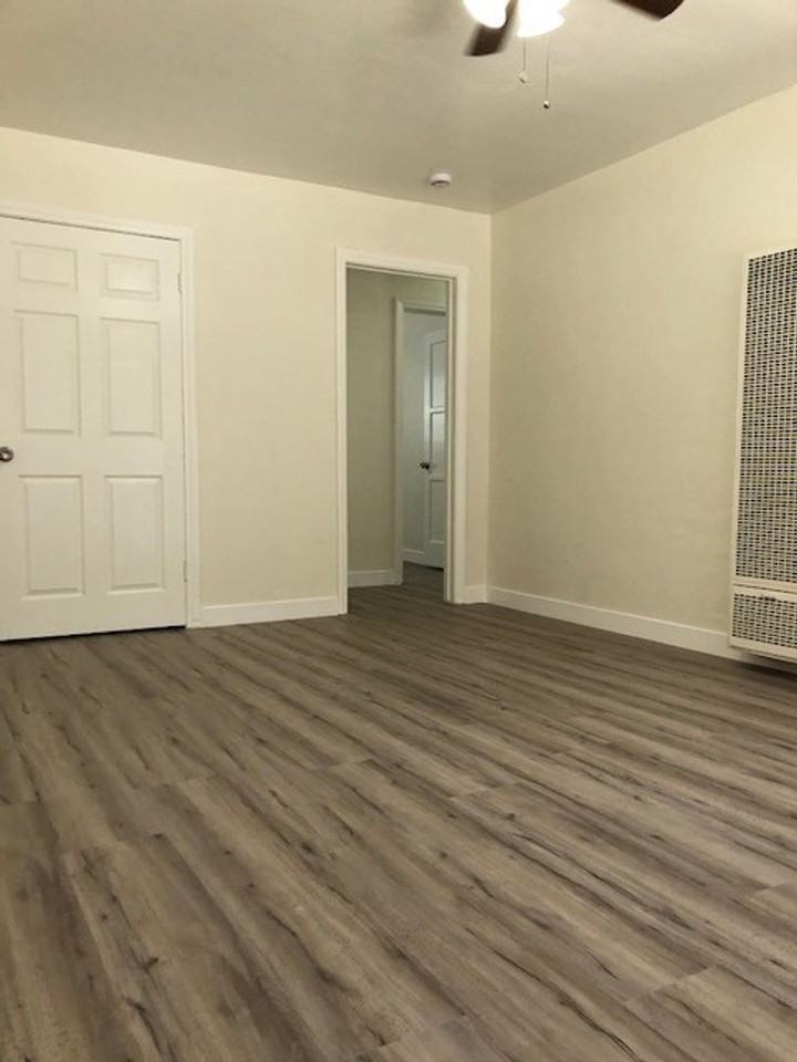 Elm Gate Apartments - Photo 2 of 29