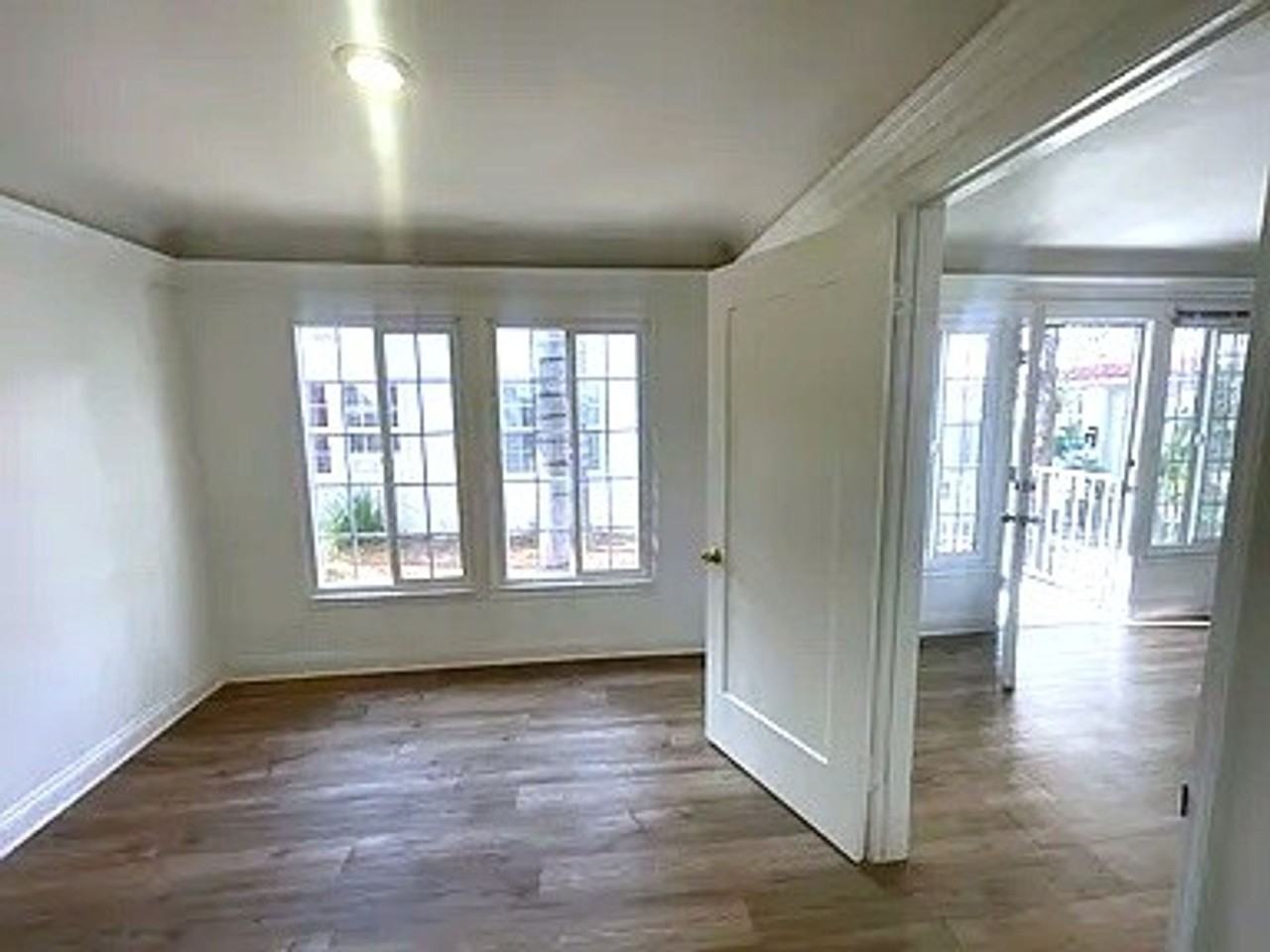 Gallatin Willowbrook, LLC (9633.00) - Photo 3 of 9