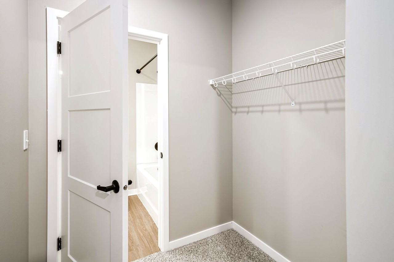 1440 S 13th St #510 - Photo 7 of 19