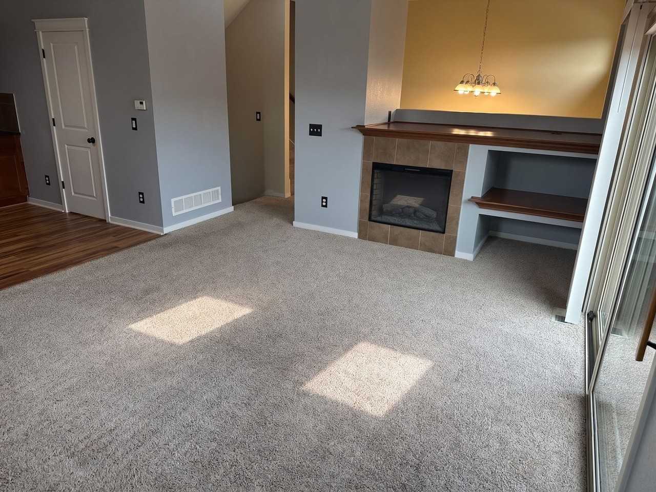 223 Ne 45th Ln - Photo 5 of 22