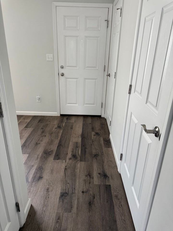 138 Delano Dr - Photo 6 of 32