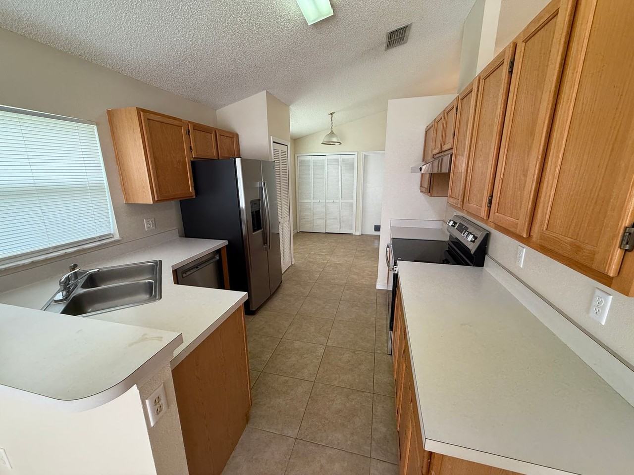 113 Prairie Dune Way - Photo 3 of 12