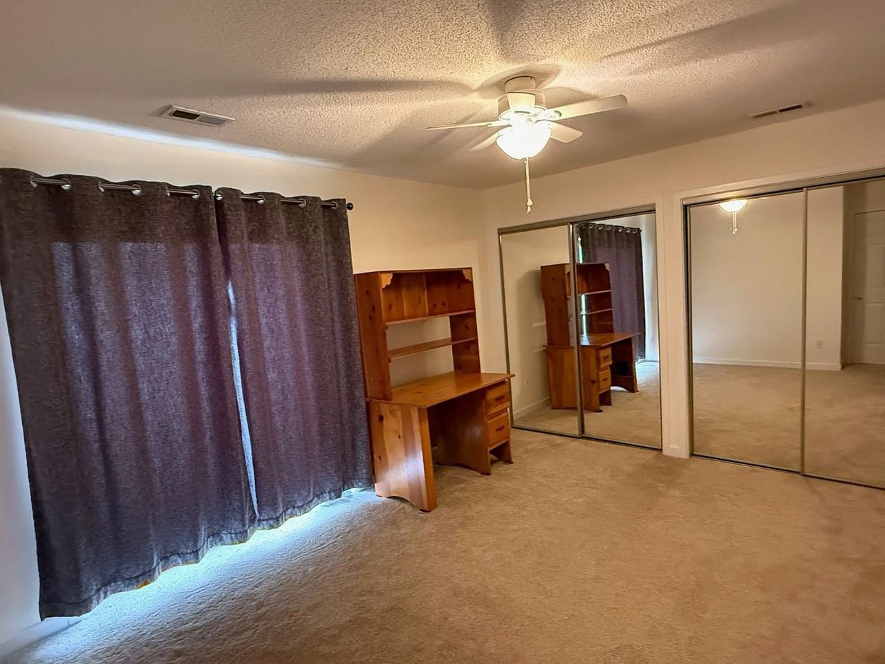 311 Smugglers Ct - Photo 7 of 14
