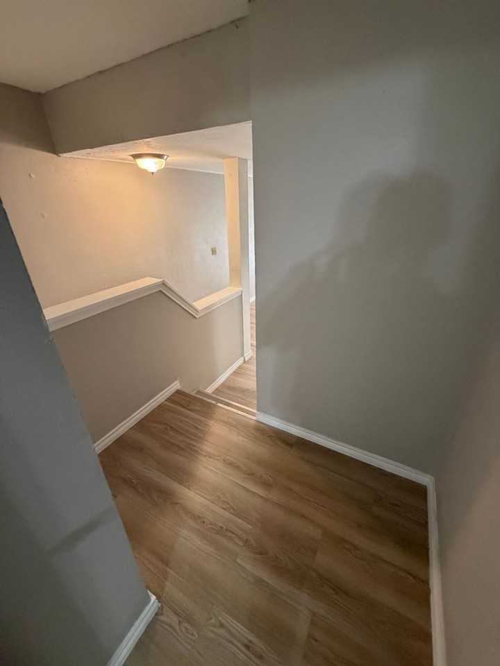 5829 Phoenix Dr - Photo 4 of 16