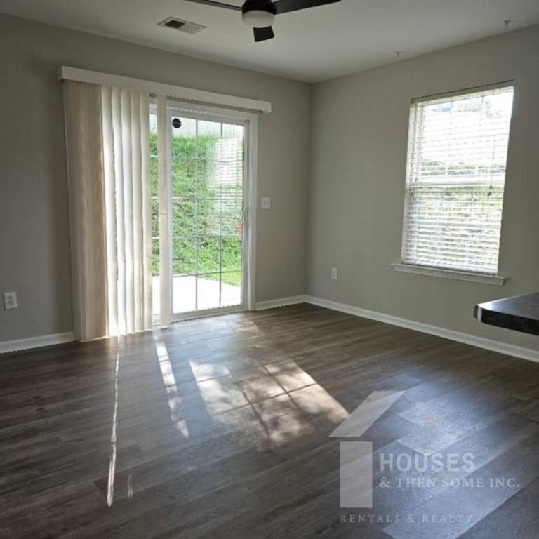 20 Laurelhurst Ct - Photo 7 of 19