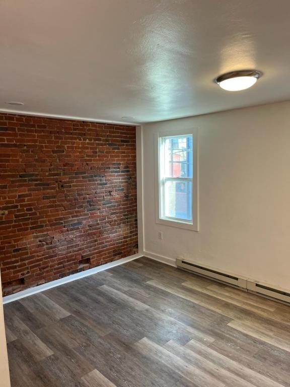 32 Bridge St ##4