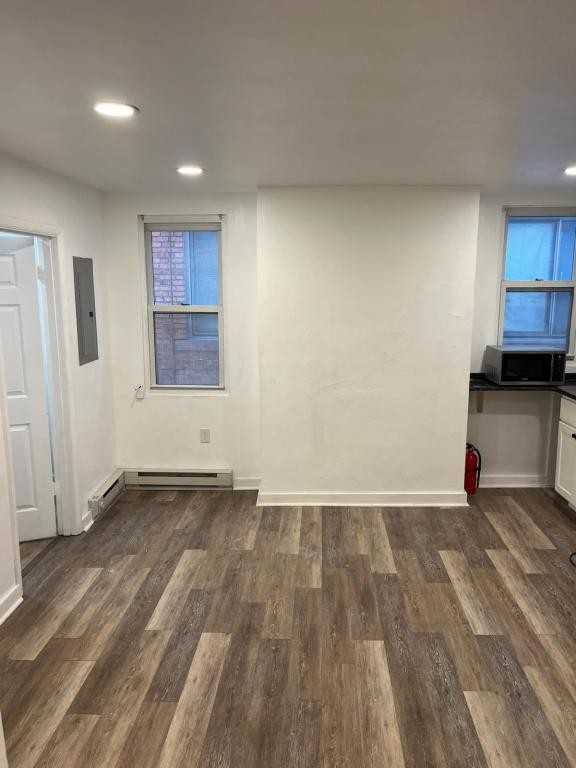 32 Bridge St ##4 - Photo 3 of 9