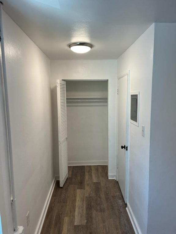32 Bridge St ##4 - Photo 5 of 9