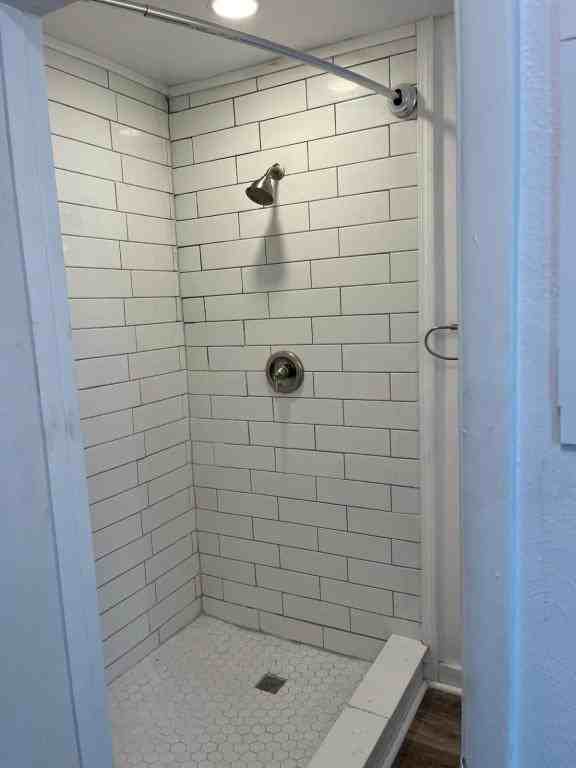 32 Bridge St ##4 - Photo 7 of 9