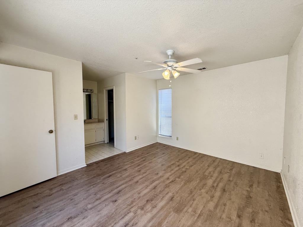 407 N 1st Ave - Photo 7 of 11