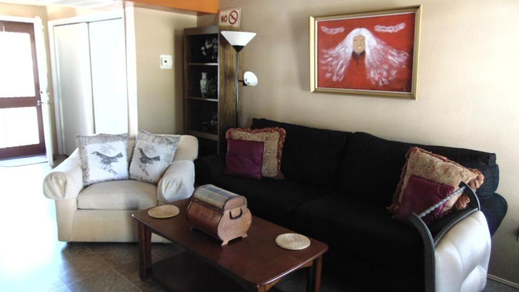 445 S Paseo Sarta - Photo 7 of 15