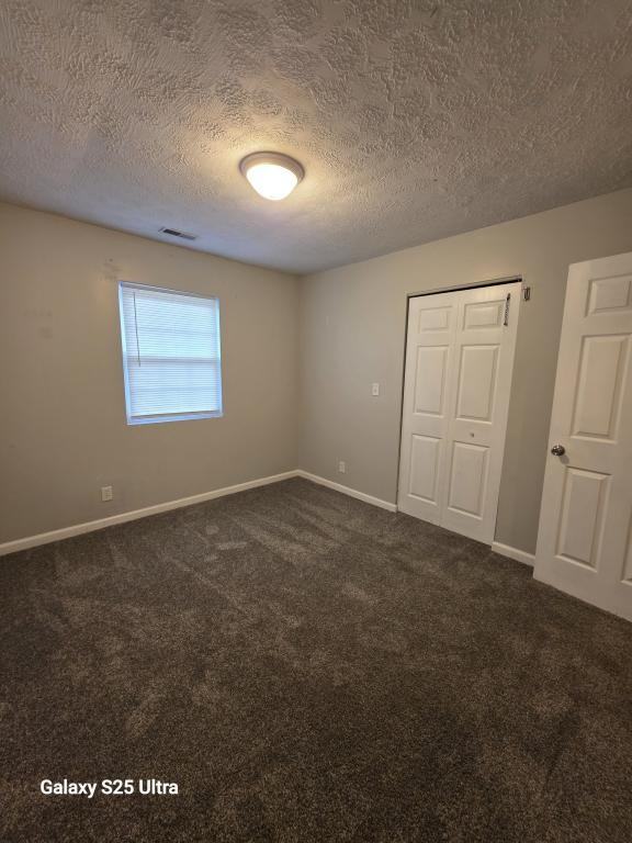 2522 N Armstrong St - Photo 7 of 12