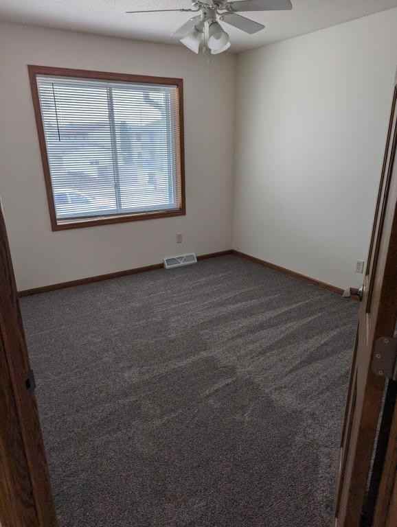 640 Angel Ct - Photo 5 of 15