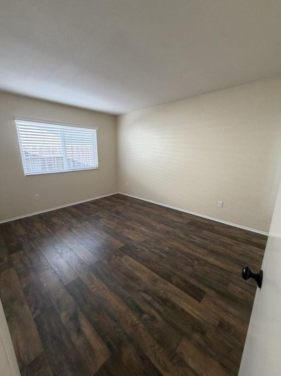 11304 Ganesta Rd - Photo 7 of 10