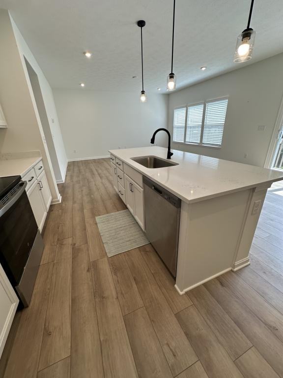 155 Strawberry Field Dr - Photo 3 of 33