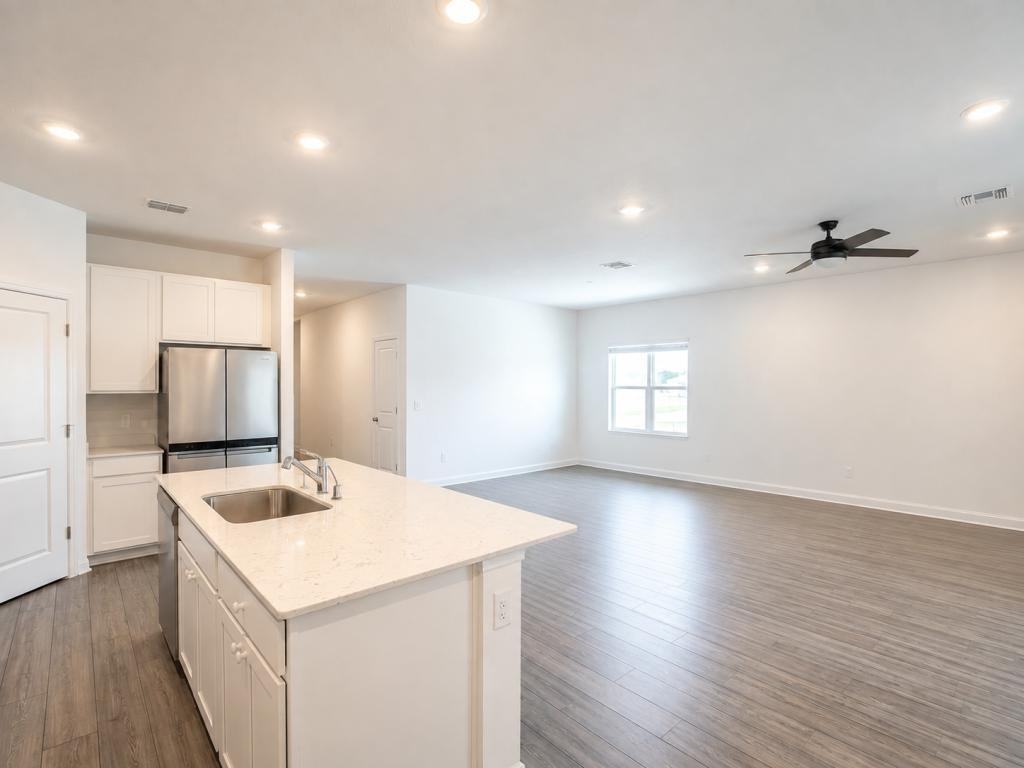 4713 Sw 83rd Loop - Photo 7 of 20
