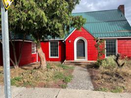 featured image of 480 Ne Maiden Ln