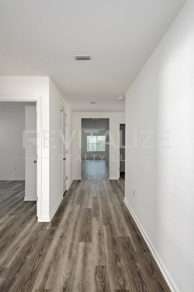 428 Preston Way - Photo 7 of 50