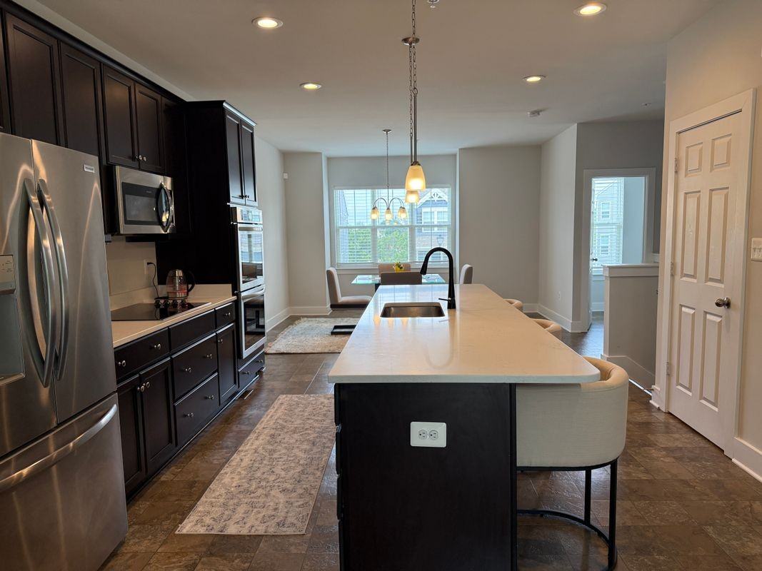 2773 Town View Cir - Photo 3 of 6