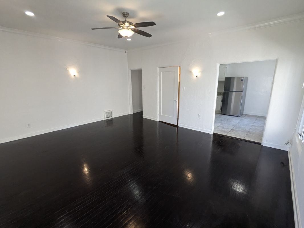 1152 Gordon St ##3 - Photo 3 of 14