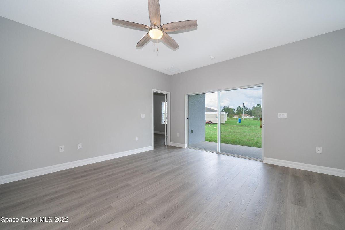330 San Marino Rd Sw - Photo 3 of 4