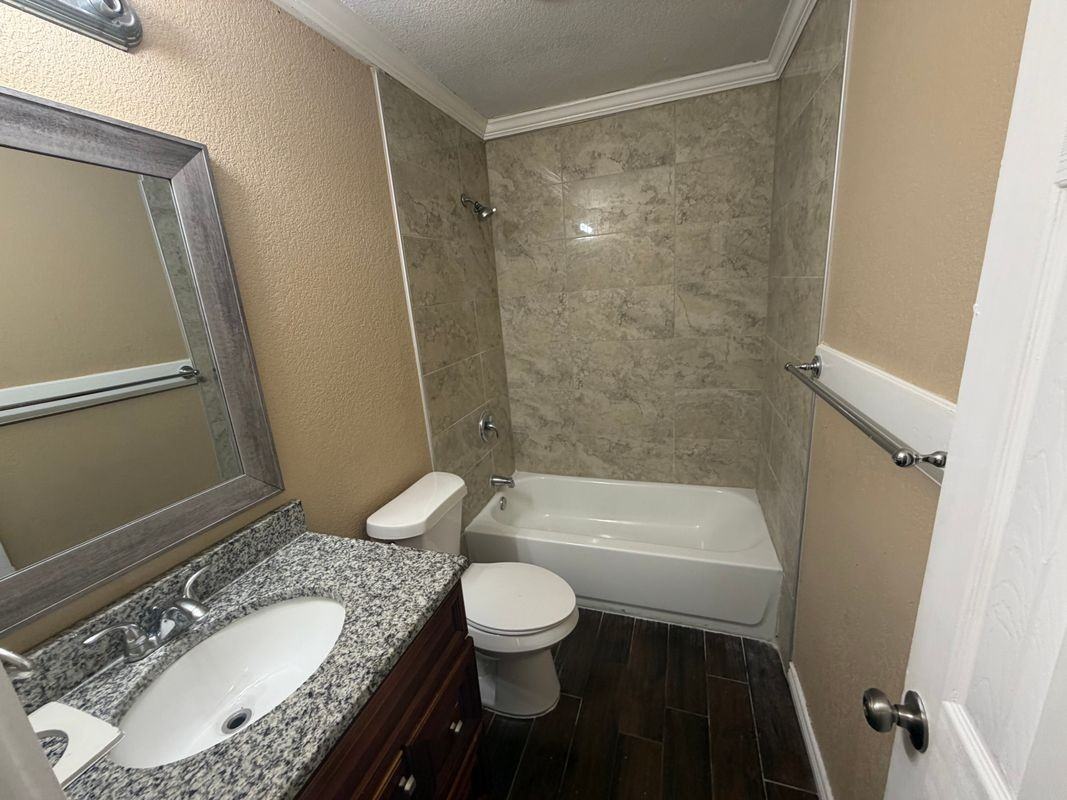 1103 Boling Brook St - Photo 6 of 13
