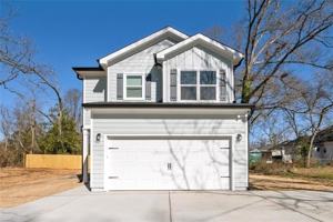 featured image of 1015 Lyndon Ave