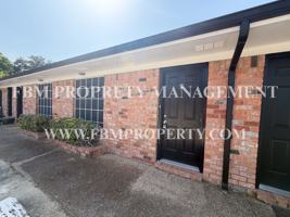 featured image of 2107 Bowie Dr #H