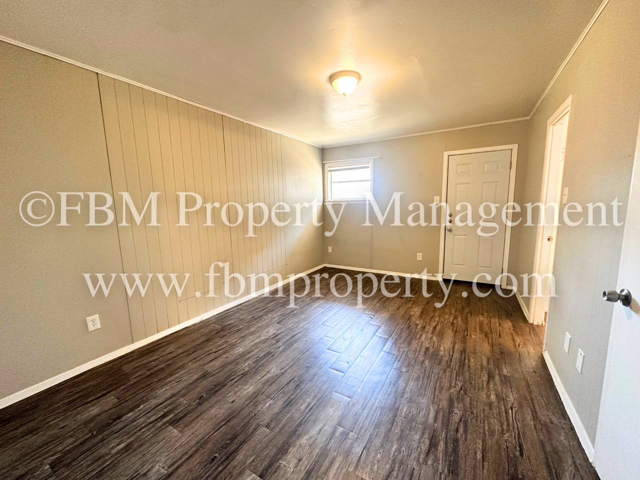 2107 Bowie Dr #H - Photo 6 of 14