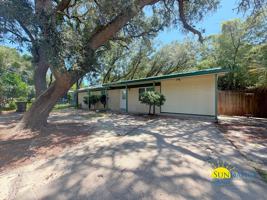 featured image of 210 Buck Dr Ne