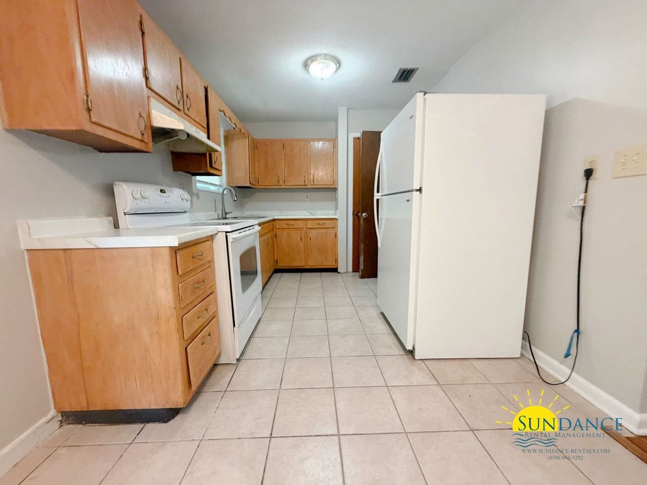 210 Buck Dr Ne - Photo 5 of 18