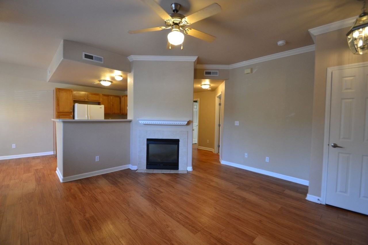 6924 Ash Creek Hts #104 - Photo 4 of 16