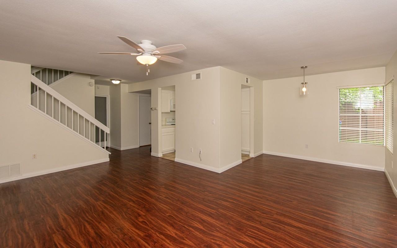 2955 Brandon Cir - Photo 4 of 20