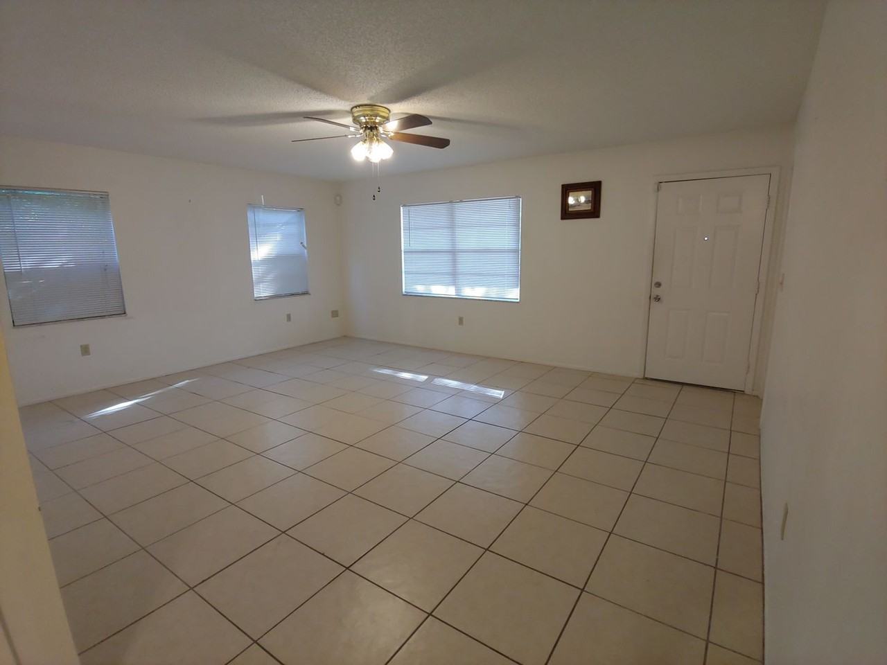 5324 Desoto Pl #A - Photo 3 of 18