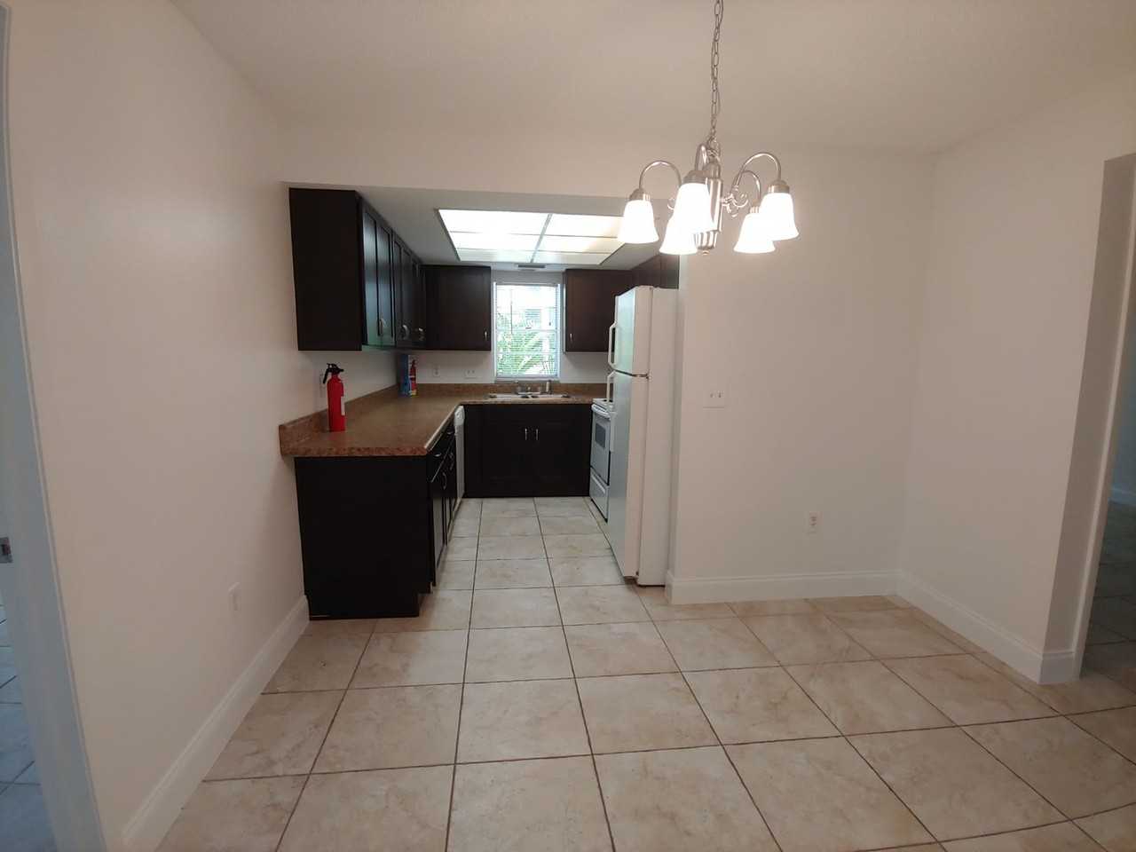 5324 Desoto Pl #A - Photo 4 of 18