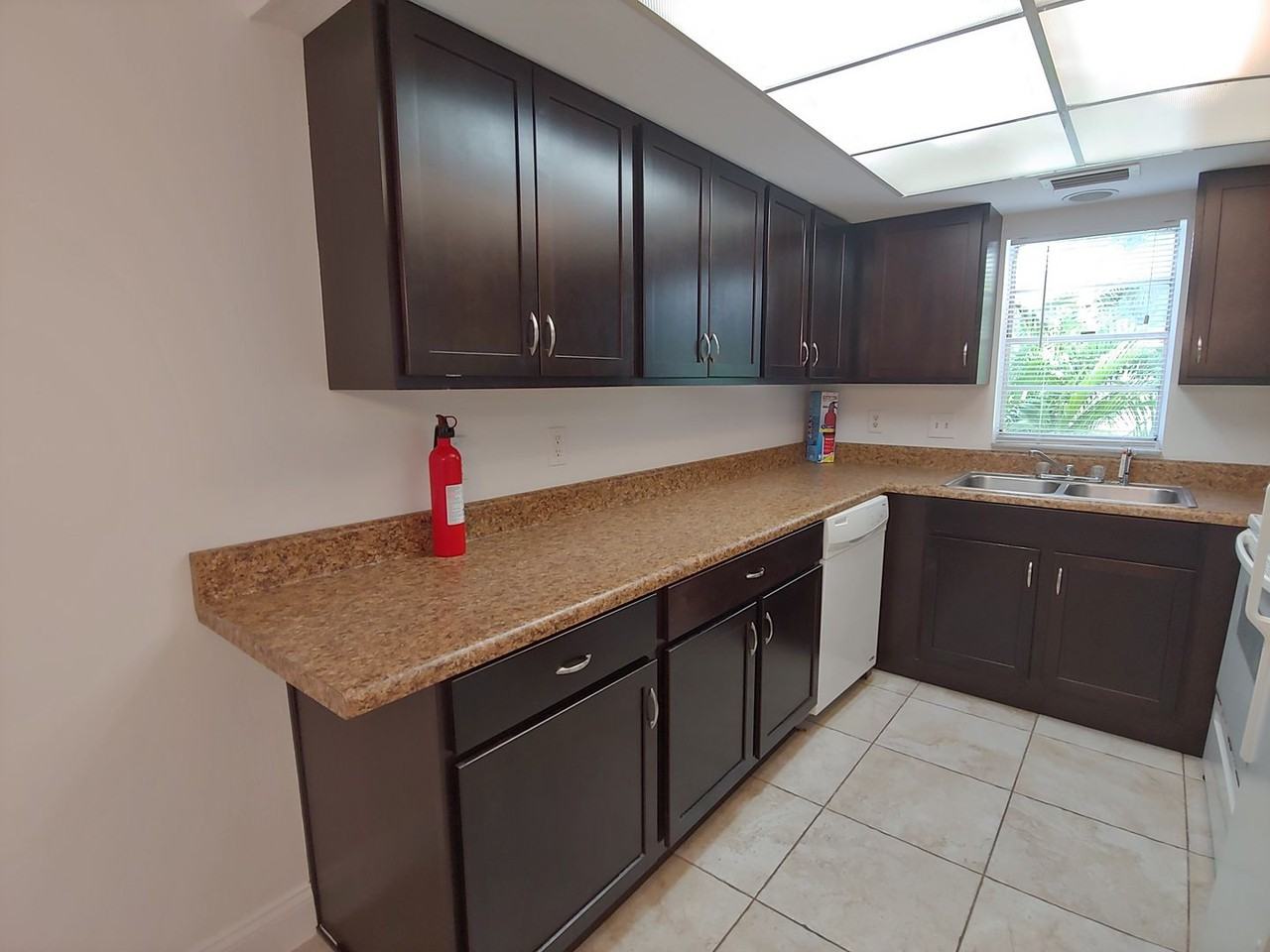 5324 Desoto Pl #A - Photo 5 of 18
