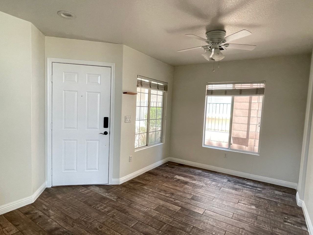 11016 Linden Leaf Ave - Photo 3 of 22