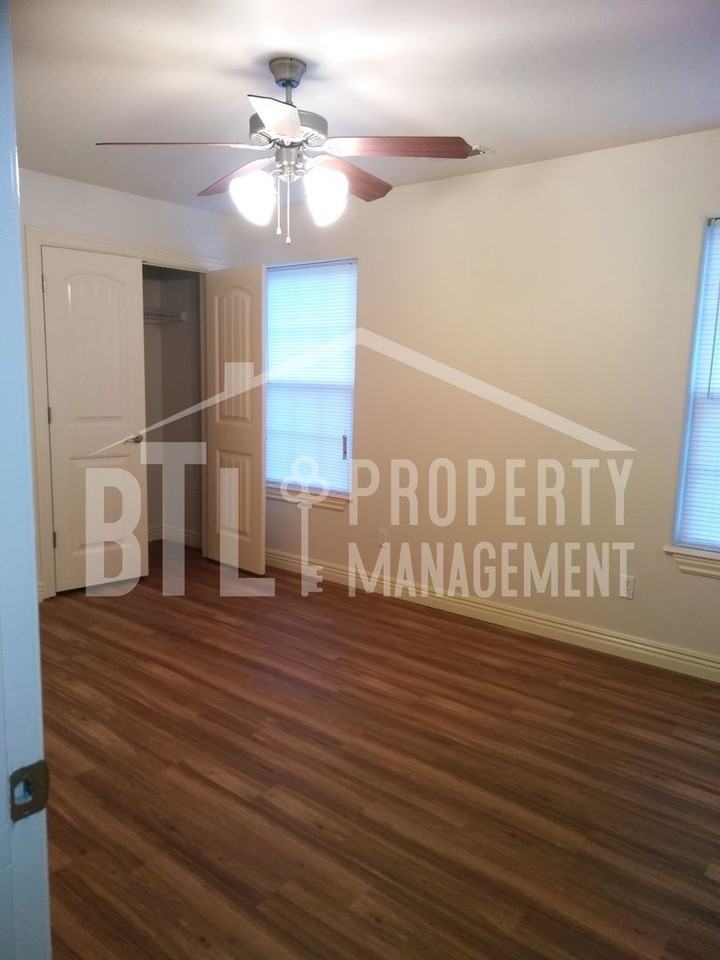 143 Proverbs Ct - Photo 6 of 9