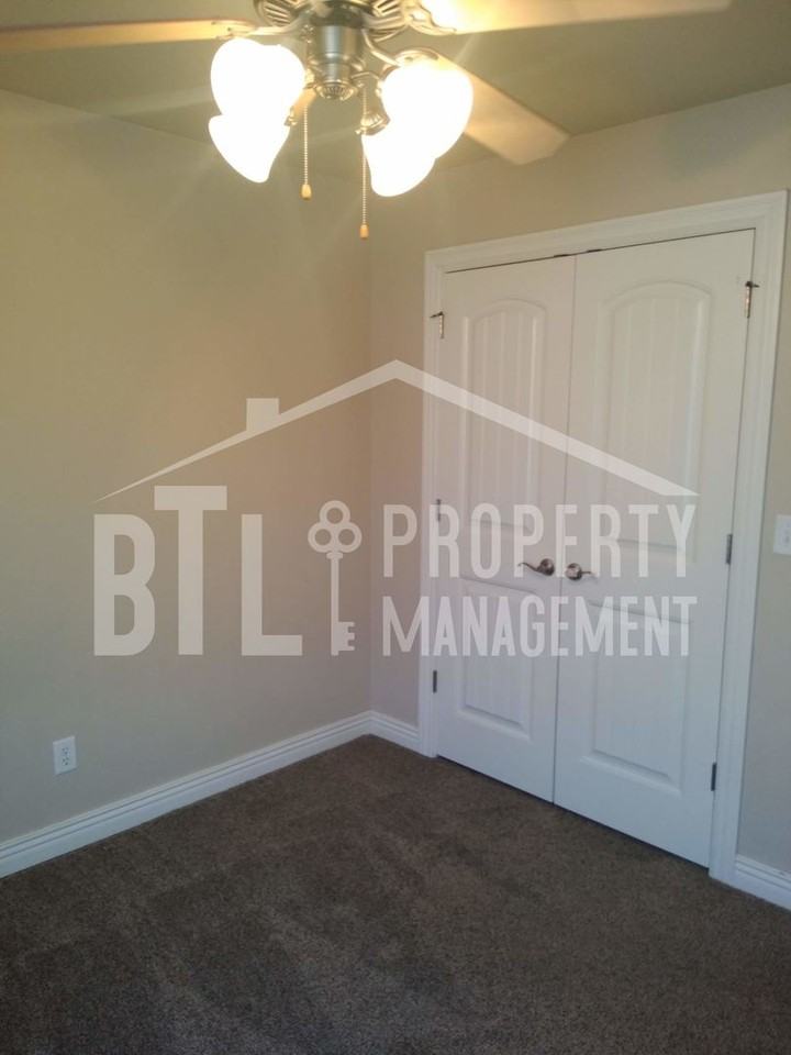 143 Proverbs Ct - Photo 7 of 9