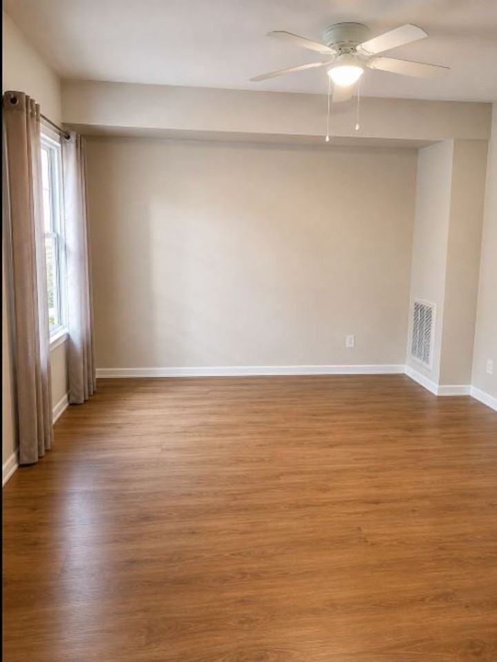514 Madrin St - Photo 2 of 15