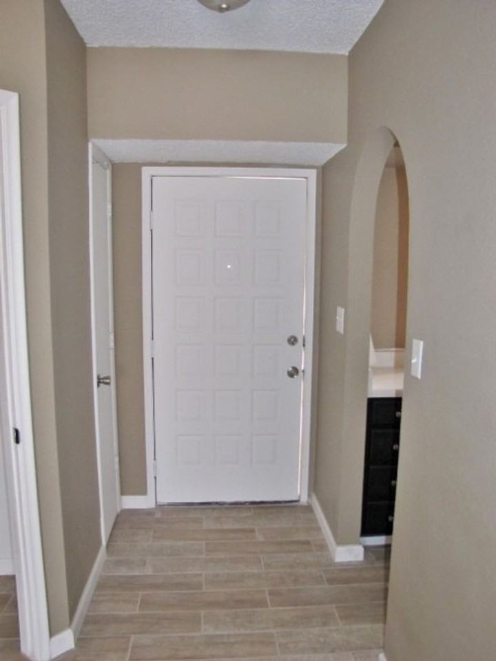 1124A Plaza Oro Loma - Photo 4 of 21