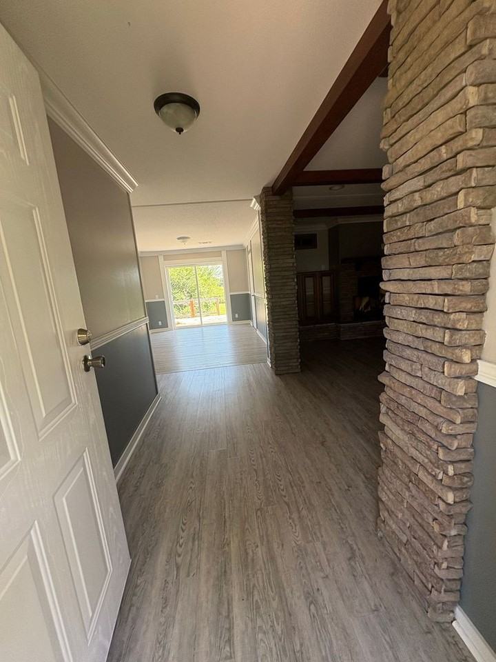 271 Bonner Rd - Photo 3 of 37