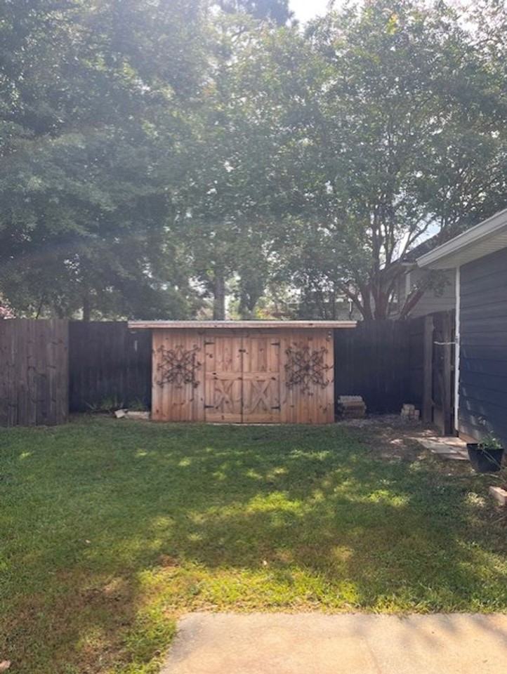 4077 Huntley Dr - Photo 5 of 21