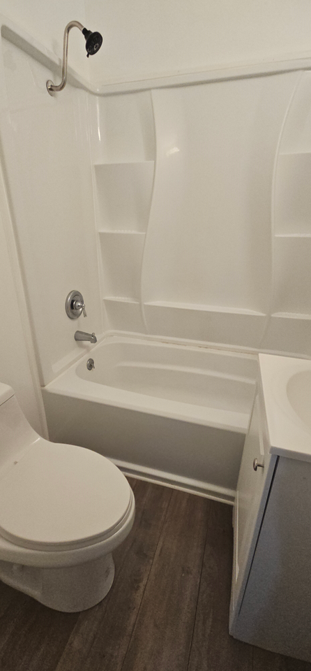 11840 Edmunds Dr - Photo 4 of 9
