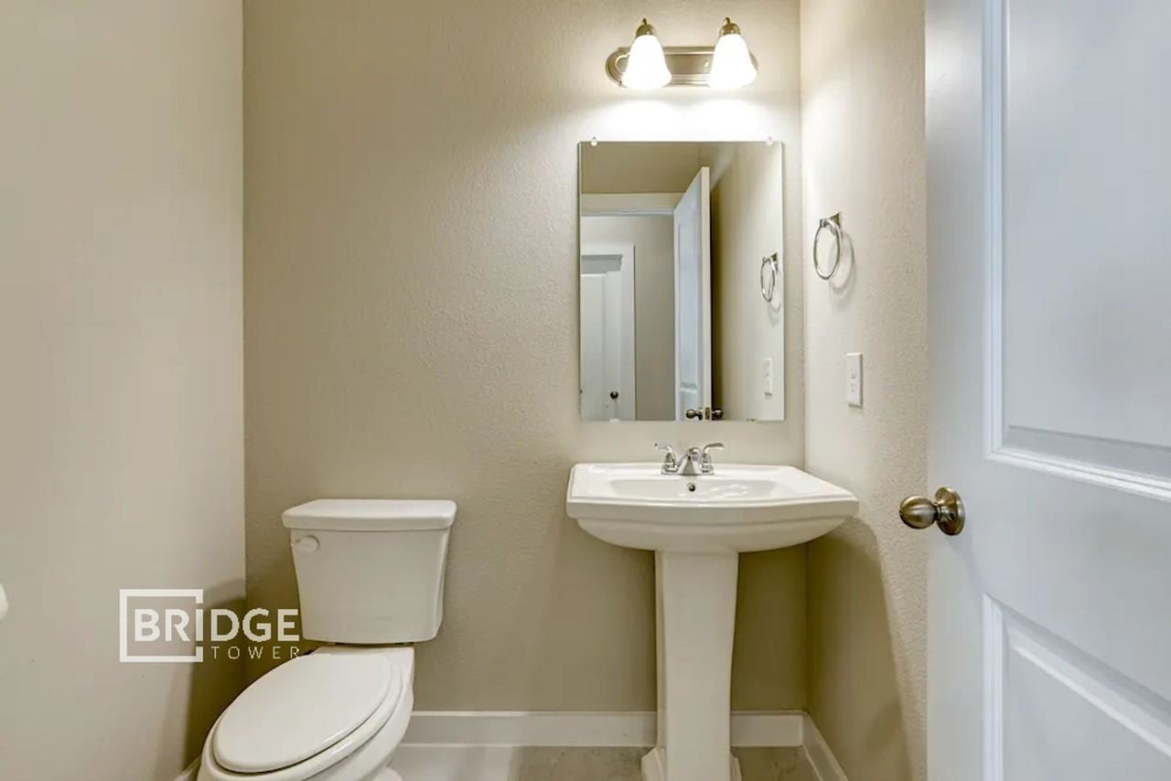4217 Tobin Dr - Photo 6 of 15