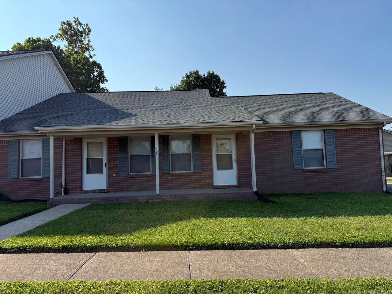 509 Tecumseh Trl - Photo 2 of 11