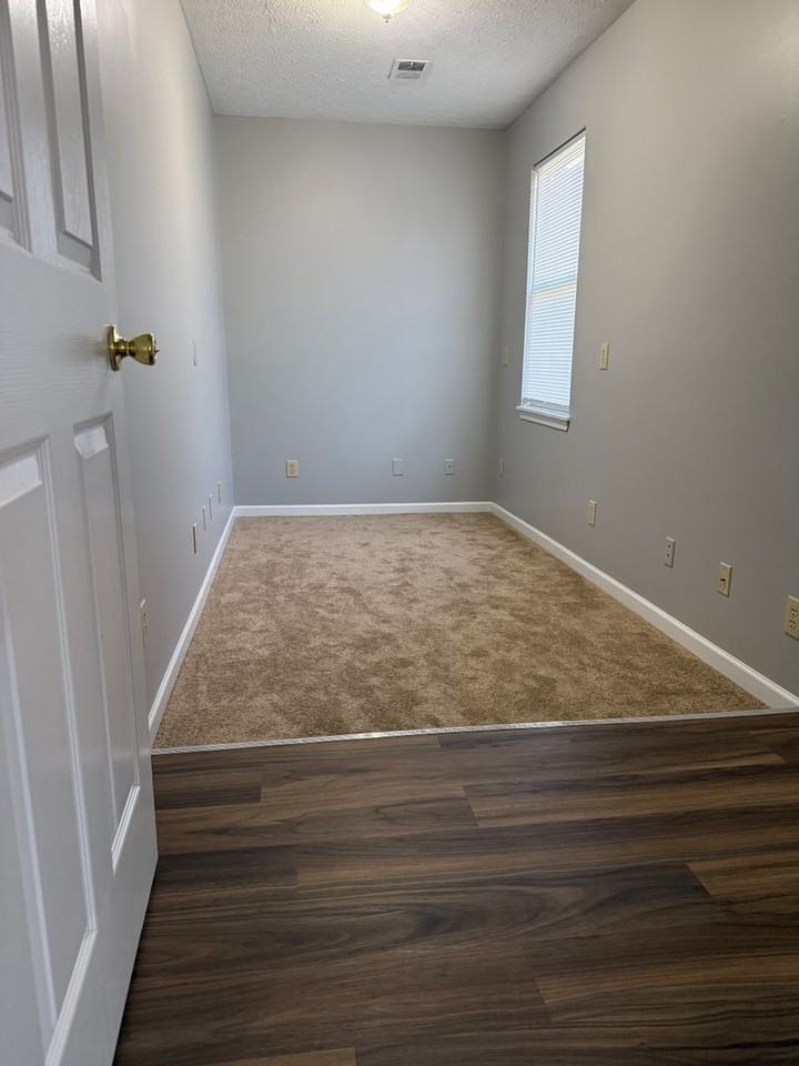 509 Tecumseh Trl - Photo 4 of 11