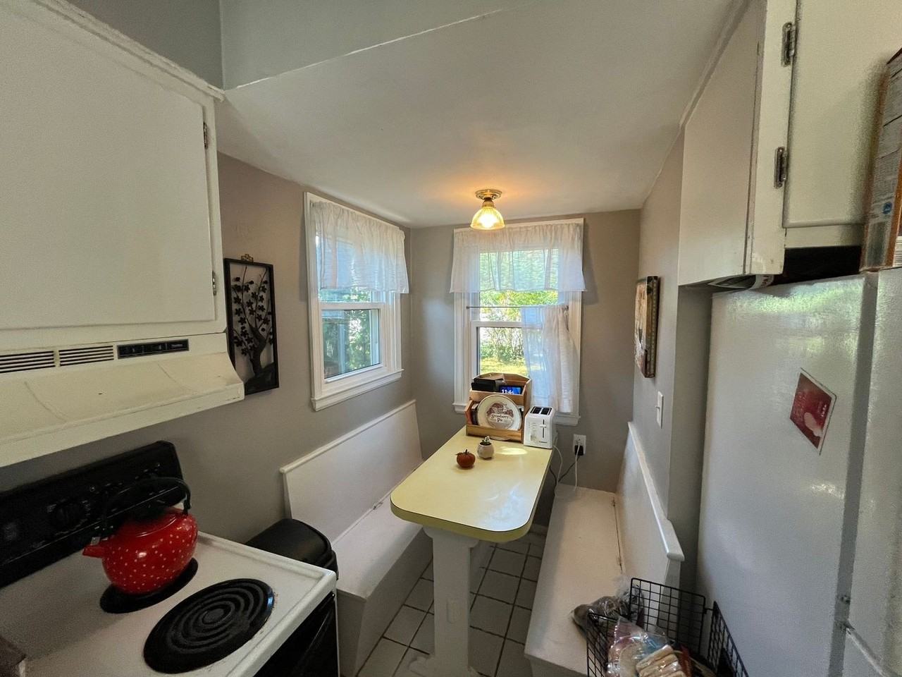 2204 Midway Blvd - Photo 2 of 18