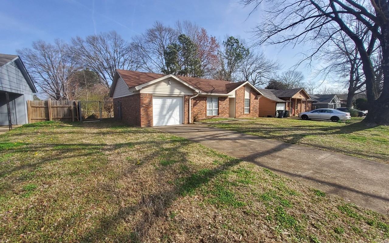 3760 Saint Elmo Ave - Photo 2 of 20